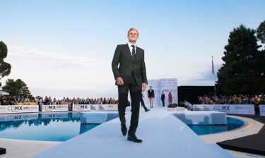 Models fantastic in their Apsley Bespoke suits