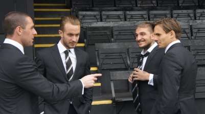 Apsley designs, fits and supplies the team with luxury handmade bespoke suits, shirts and accessories