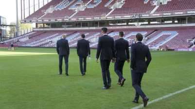 Apsley also spoke to the West Ham team about being a part of club history