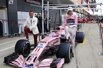 Arshad Mahmood woth team members