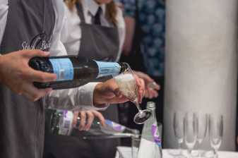 Fantastic Event to share drinks and conversation organise by Apsley