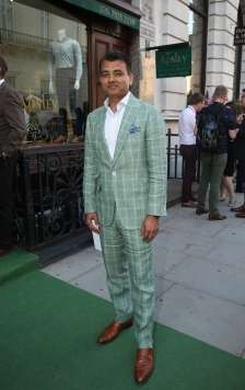 Master Tailor, Arshad Mahmood