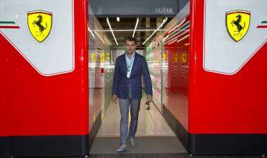 Master Tailor, Arshad Mahmood