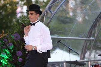 A golf stimulator, casino