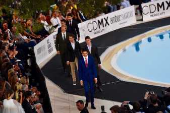 Stunning and stylish summer party 